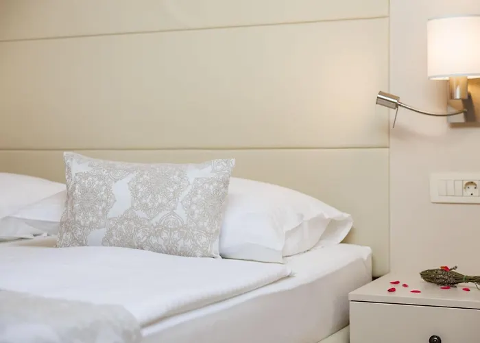 Tunera - Luxury Ii 4*