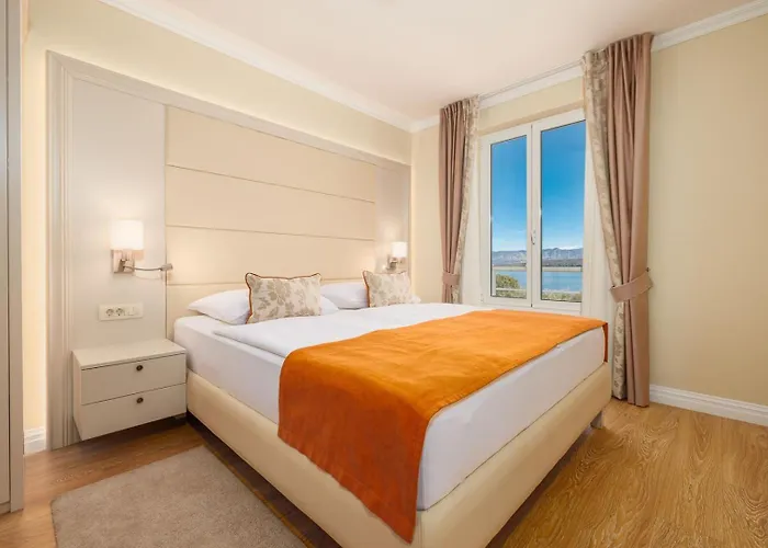 Tunera - Luxury Ii 4*