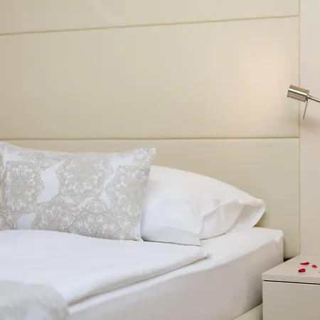 Tunera - Luxury Ii 4*