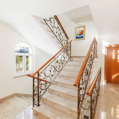 Penzion Tunera - Luxury Ii