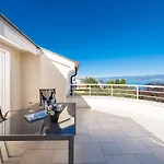 Tunera - Luxury Ii 招待所 波拉特