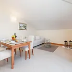 Tunera - Luxury Ii