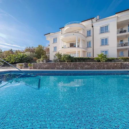 Tunera - Luxury Ii Affittacamere